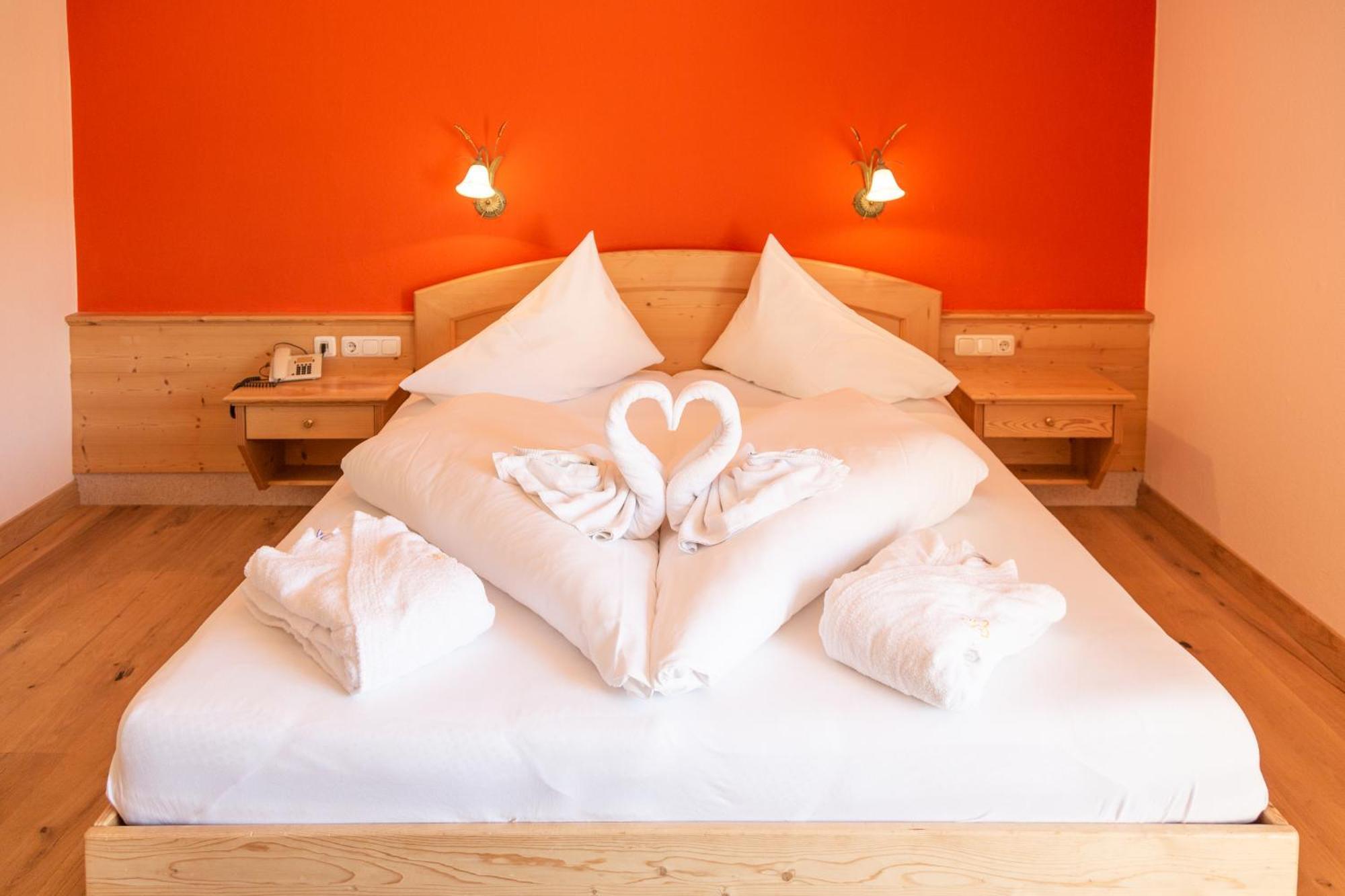 Hotel Foersterhof Lebe Pur, Geniesse Den Tag Saint Wolfgang Buitenkant foto